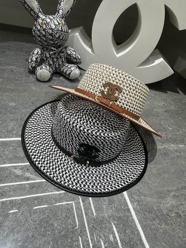 Chanel  top hat dx103